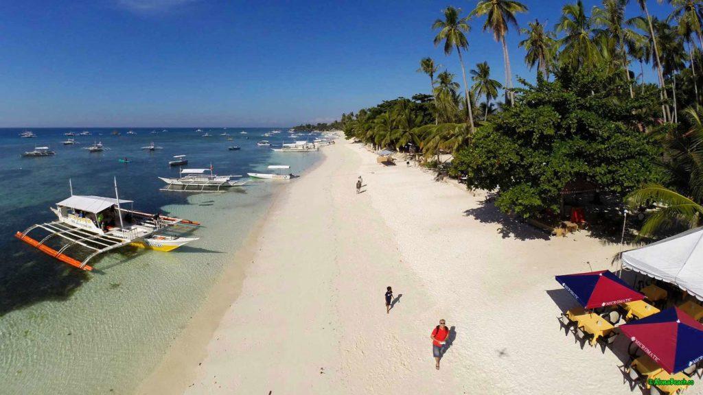 Alona Beach Tawala Bohol Philippines 007
