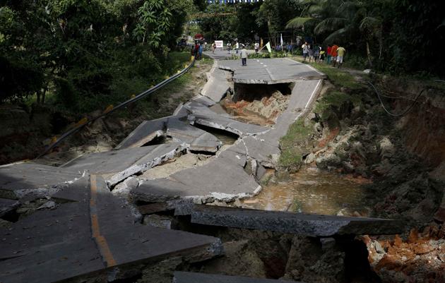 Bohol-earthquake-2013-003 | Info Bohol