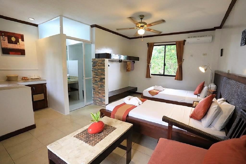 Book A Room At The Palms Cove Resort, Panglao, Philippines And Get A Great Discounts! 002