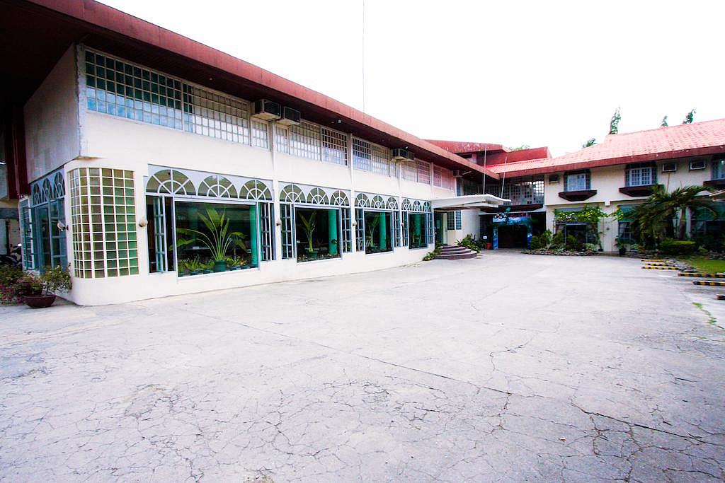 The Bohol La Roca Hotel, Tagbilaran City, Philippines Cheap Rates! 005