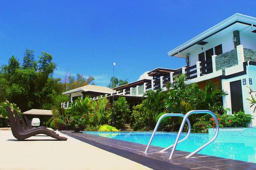 The Resort La Pernela Beachfront, Dauis, Philippines Great Rates! 005